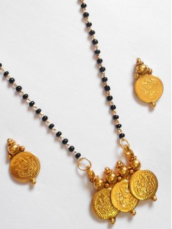 Temple_mangalsutra_2300CMS134